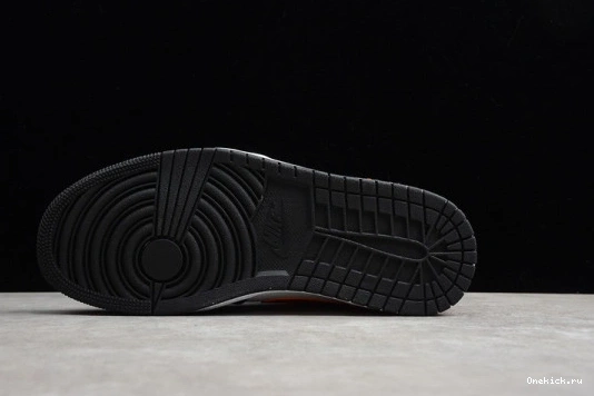 554724-058 JORDAN BACKBOARD 1 ModernLook AIR SHATTERED 242 MID 554724-058 0611